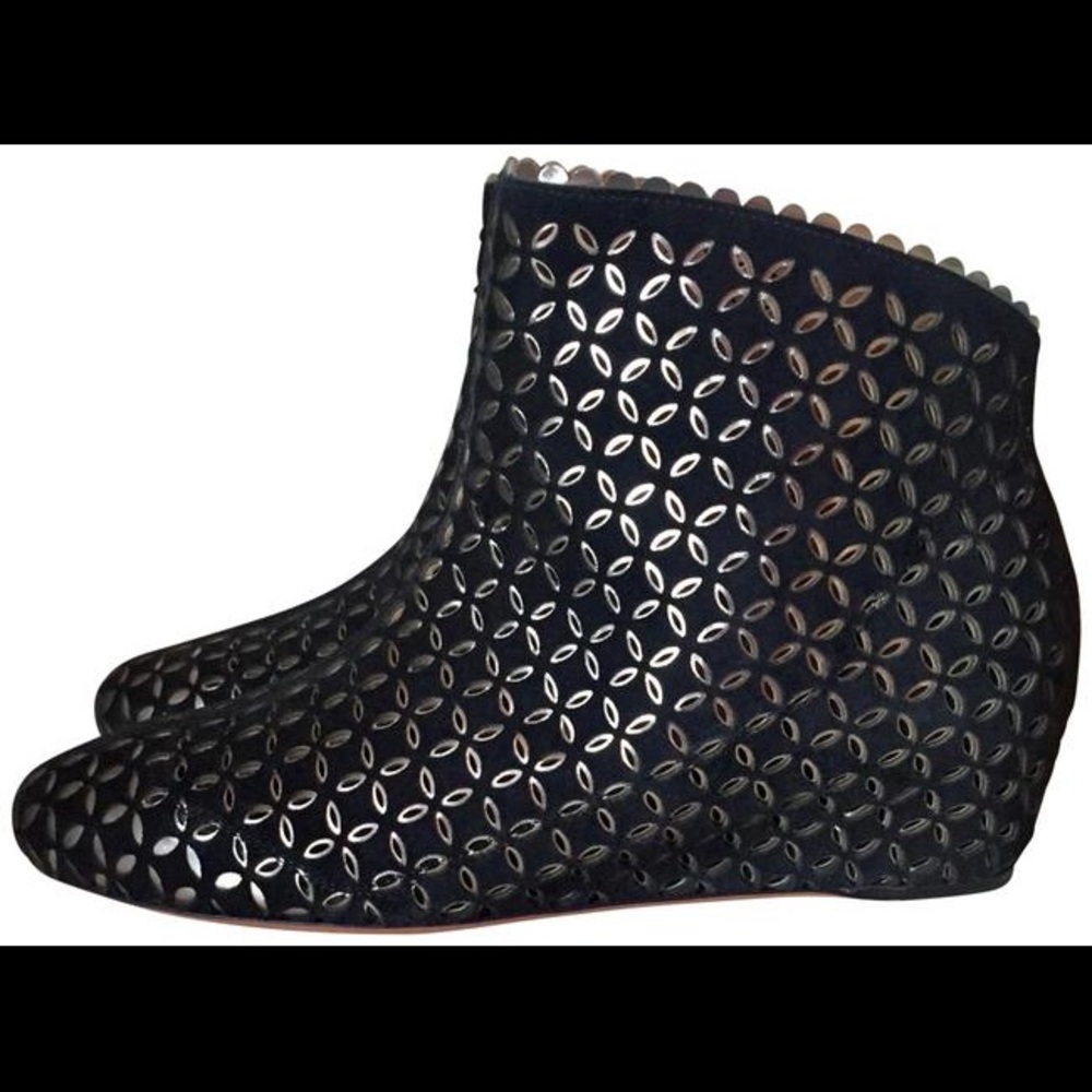 Alaia Paris Booties